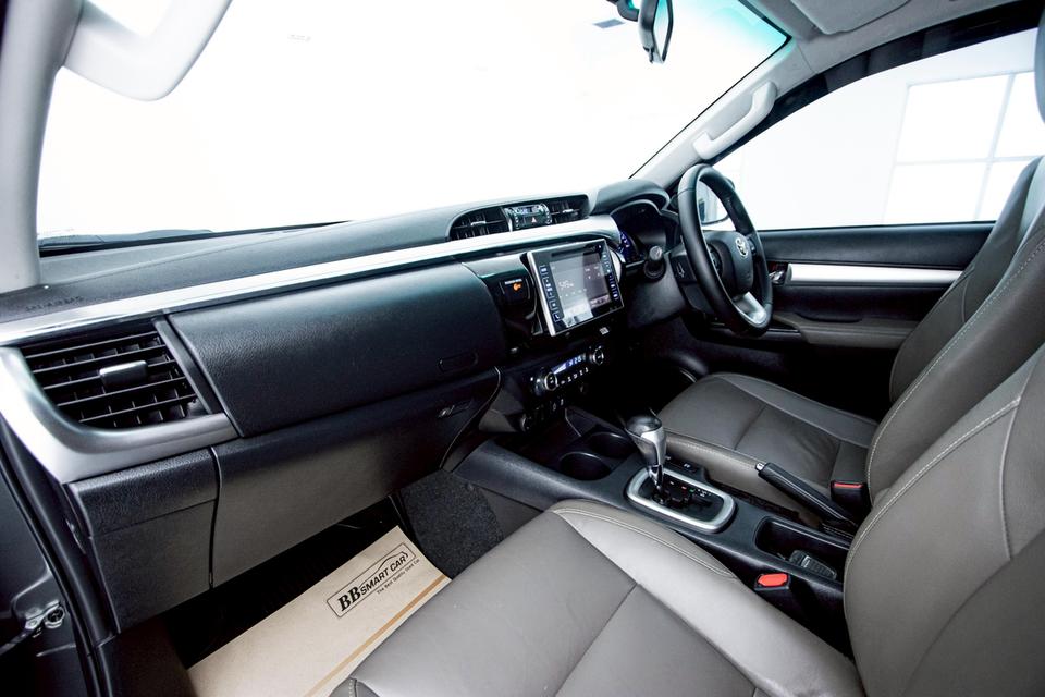 TOYOTA REVO 2.8 G NAVI PRERUNNER DOUBLECAB  2015  10