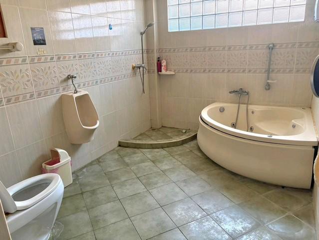 ให้เช่าที่ดินพร้อมอาคาร 1 ชั้น ซอยเรวดี ถ.ติวานนท์ ใกล้เดอะมอลล์งามวงศ์วาน 7