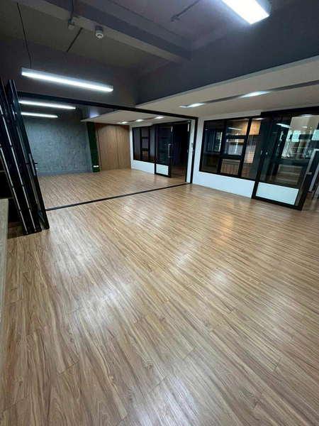 ให้เช่าพื้นที่สำนักงาน จักรวรรดิ MRT สามยอด สัมพันธวงศ์ กรุงเทพมหานคร BRE24014