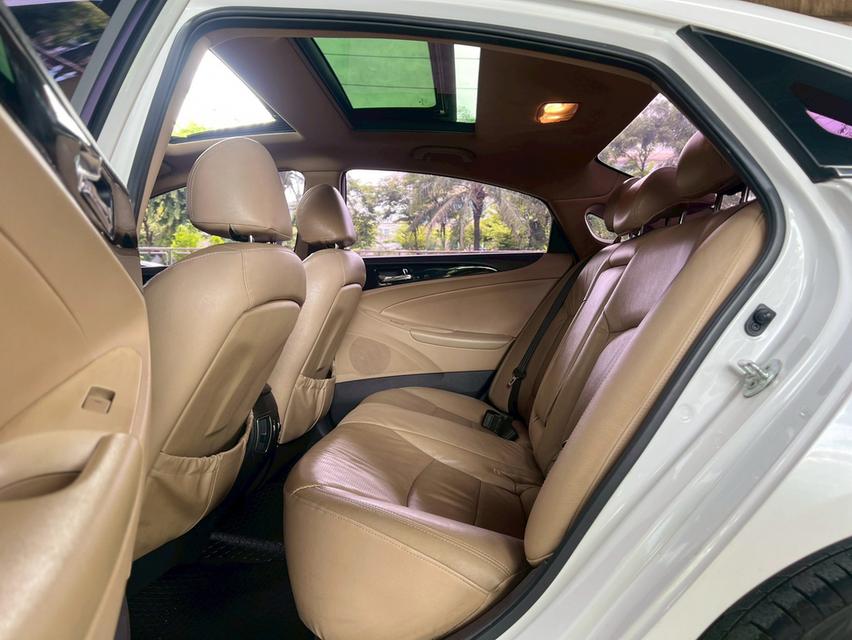 Hyundai Sonata Sport 2.0 S AT ปี 2013 18