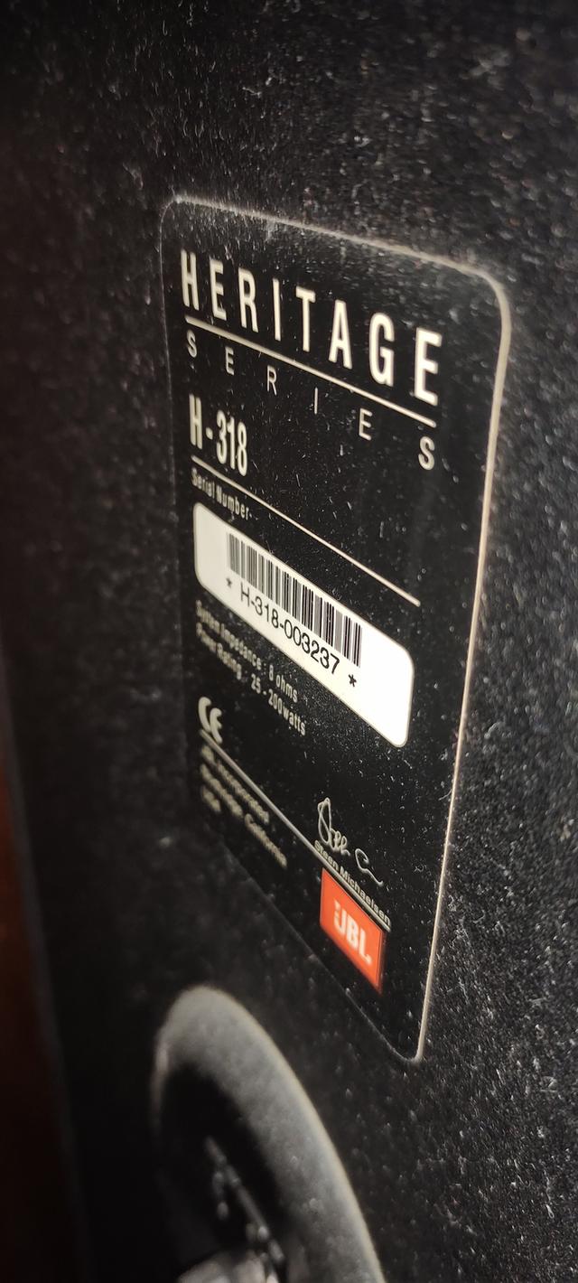 ลำโพง JBL heritage h-318 ราคา7500 9