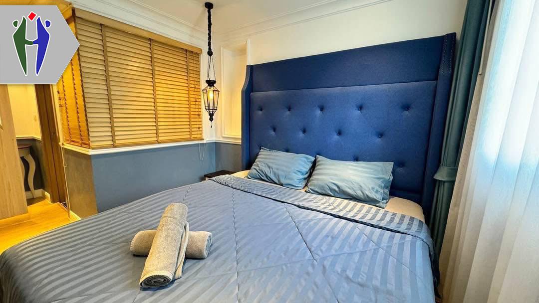 คอนโดให้เช่า เซเว่นซี2 นาจอมเทียน  1ห้องนอน •	ขนาด 35 ตารางเมตร สตูดิโอ ห้องนอน 1 ห้องน้ำ •	2 เครื่องปรับอากาศ, ตู้เย็น •	ระเบียงวิวสระว่ายน้ำพร้อมเฟอ 5