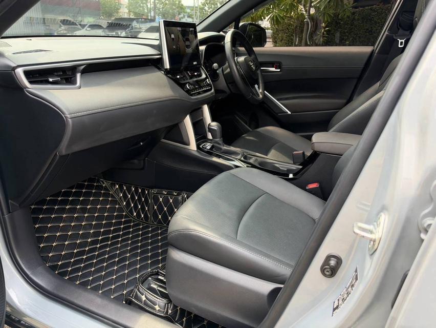 Toyota Corolla Cross 1.8HEV Premium Luxury ปี 2024 จด 2025 รูปที่ 5