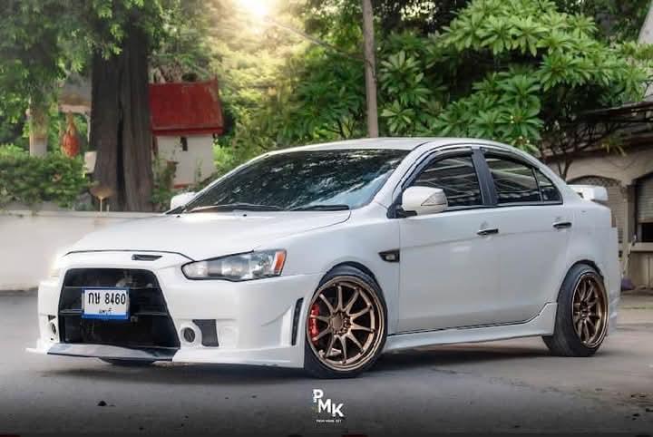 Mitsubishi Lancer ขายด่วน 3