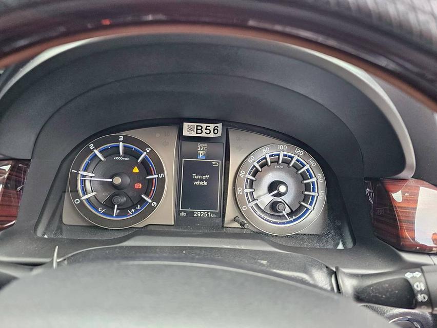 ขาย Toyota innova 2.8V ปี17
