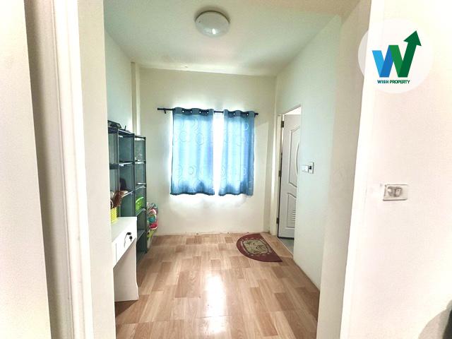 ขายอาคารพาณิชย์ 1 คูหา 3ชั้นครึ่ง นื้อที่  30 ตารางวา 9