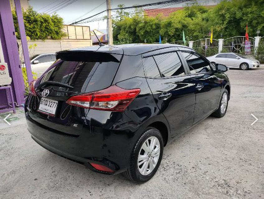  Toyota Yaris 1.2 E Hatchback AT 2019 4