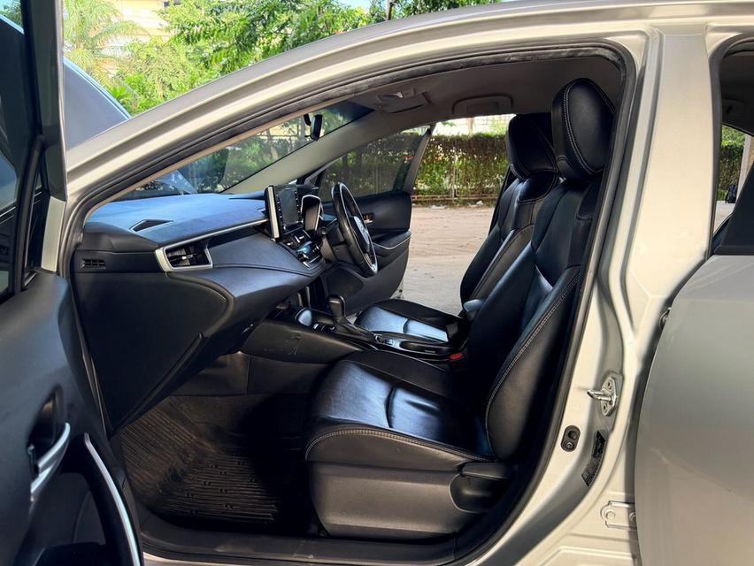 🚗 2021 Toyota Altis 1.8 Sport AT รูปที่ 17