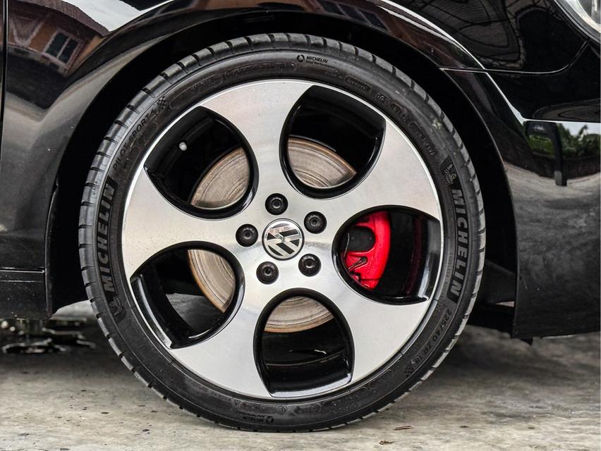 2010 VOLKSWAGEN GOLF, 2.0 GTI  14