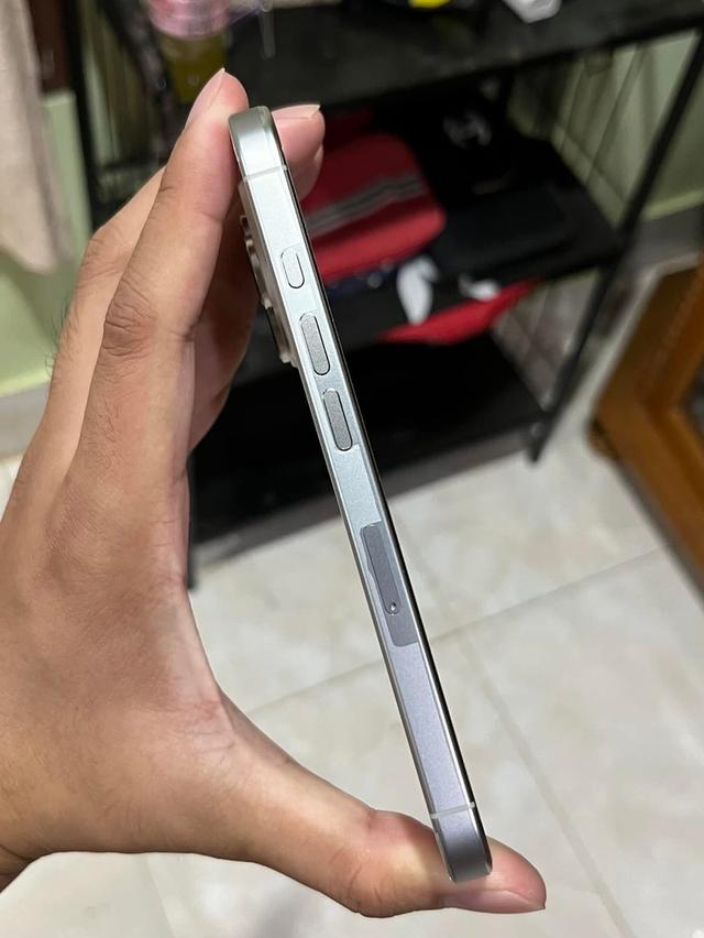 ขาย iPhone 16 pro สีขาว สภาพนางฟ้า 3