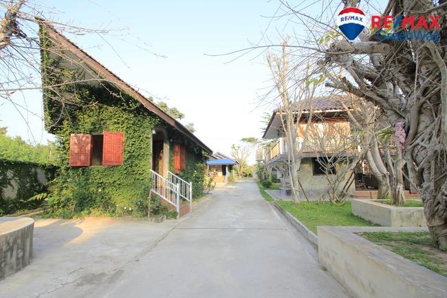 รีสอร์ทติดแม่น้ำร้านอาหารกึ่งผับเชียงใหม่ สกาล่าเฮ้าส์วิลเลจเรสเตอร์รองท์&บาร์ ติดแม่น้ำแม่แตง ขายขาดทุน พร้อมดำเนินกิจการ 6