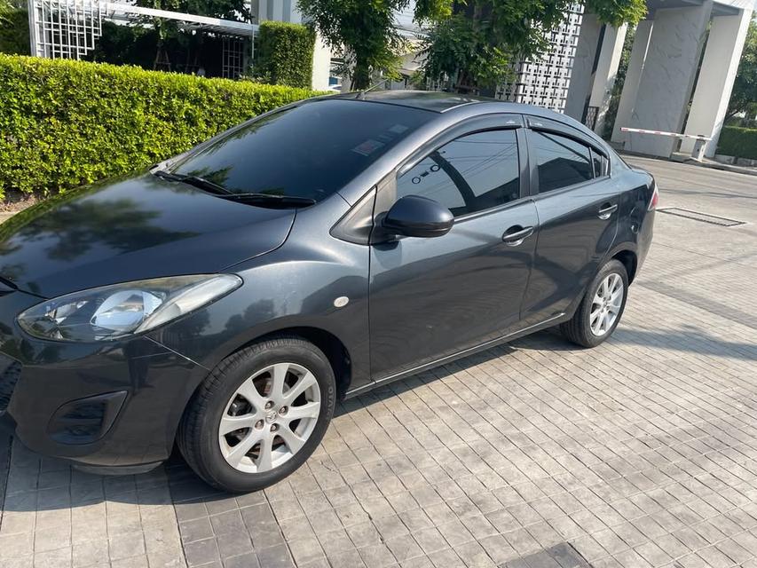 Mazda 2 รถบ้านสวยสภาพดี 10