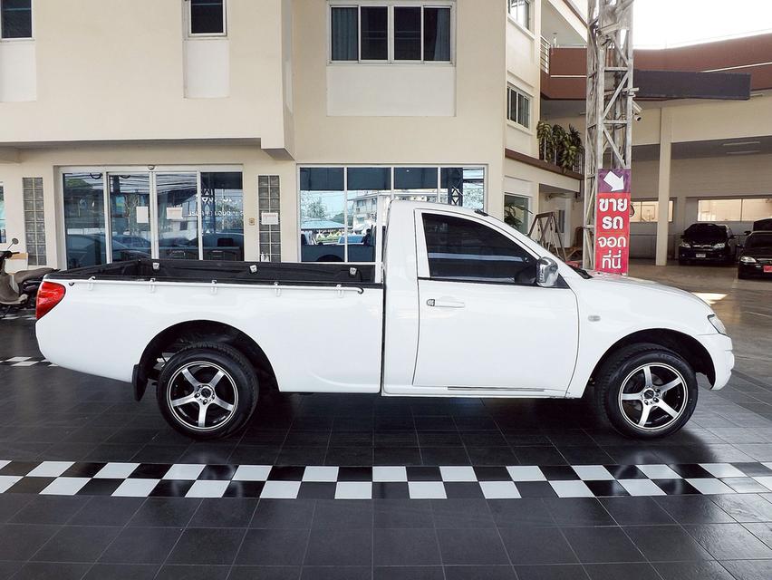 รหัสรถ KCY5861 MITSUBISHI TRITON SINGLE CAB 2.4 GL MT ปี 2011