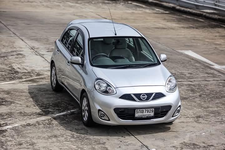 Nissan March สภาพนางฟ้า 2