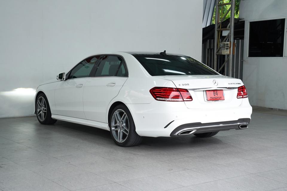 BENZ E300 2.2 BLUE TEC HYBRID AT ปี2013
