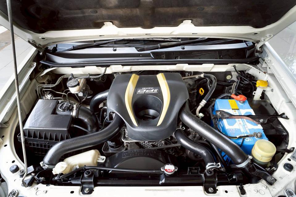 ISUZU D-MAX 12-19 2.5 VGS Z-Prestige Navi ปี 2013 เกียร์AT สีขาว โฉม HI-LANDER CAB-4 รูปที่ 10
