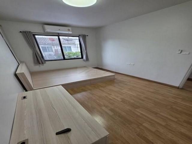 PB5913ให้เช่า ทาวน์โฮม 2 ขั้น หลังมุม ย่านลาดปลาเค้า หมู่บ้านอารียา เดอะคัลเลอร์พรีเมี่ยม3 ใกล้ ม.เกษตรฯ 14