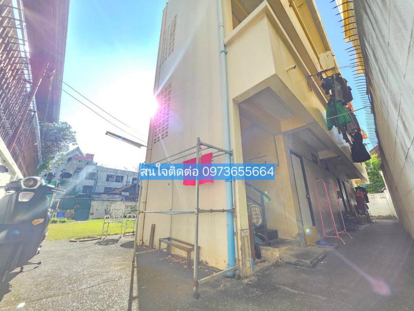 ขายที่ดินพร้อมอาคารหอพัก และบ้านเดี่ยว ถนนดินสอ เสาชิงช้า เขตพระนคร อยู่หลังร้านมนต์นมสด 3