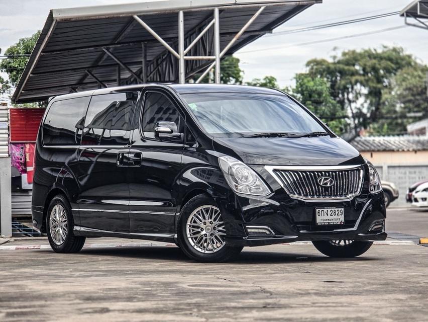 🔴HYUNDAI GRANDSTAREX VIP  2.5 AT 2017 รหัส CBL2829 🔥 7