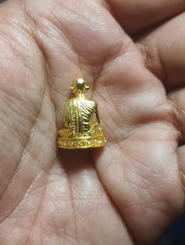 รูปหล่อหลวงพ่อเกษมรุ่น อย 7