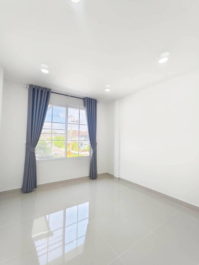 บ้านฟ้าชมพฤก ลำลูกกาคลอง8 ของแถมมากมาย 18 ตร.วา 1.79 ล้าน 11