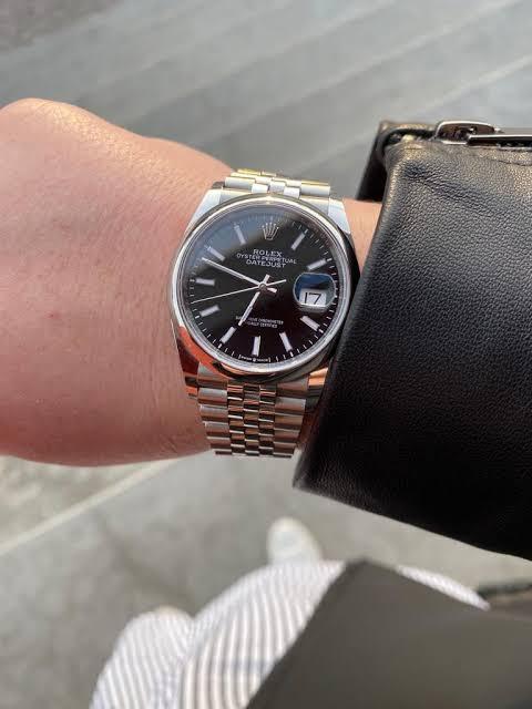 Rolex Datejust 36 mm Black Com Dial 3