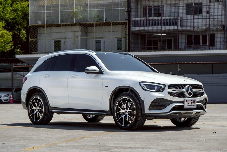 Mercedes-Benz GLC300e 2.0 4Matic AMG Dynamic W253 AT 2023 รูปที่ 7