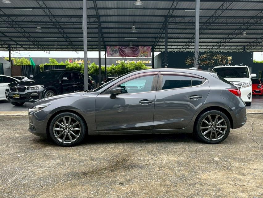 รถเข้าใหม่! Mazda 3 2.0 S Sports Hatchback ปี 2017 8