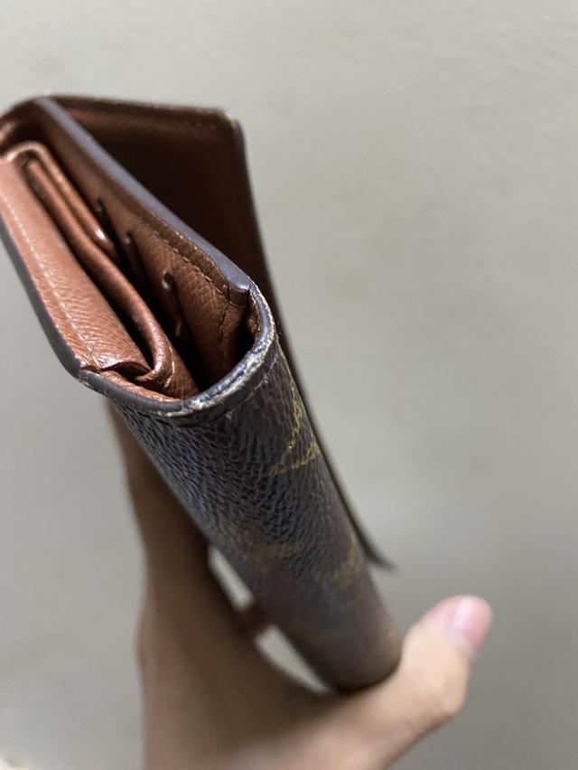 LV รุ่น 3 พับ ปี 2003 รูปที่ 4