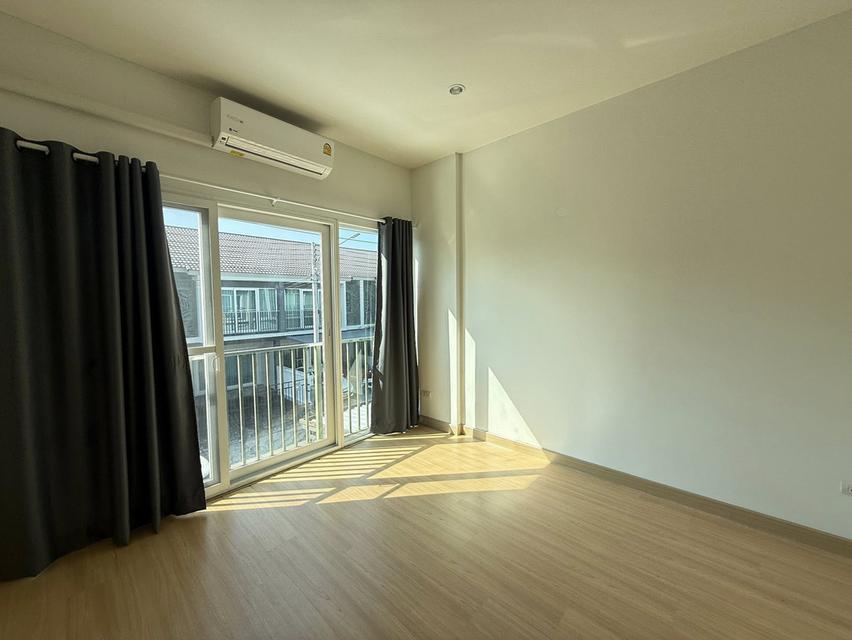 ทาวน์โฮม บ้านสองชั้น เมือง เชียงใหม่ 11