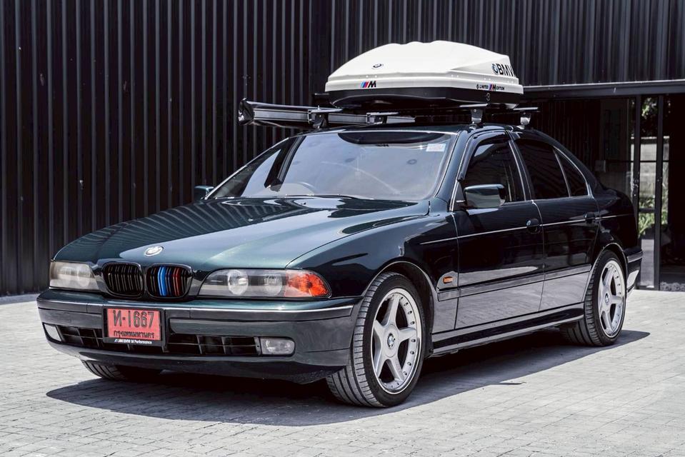 รหัสรถ 67GG1667 BMW 523i E39 ปี2000 จัดทรงล้อ