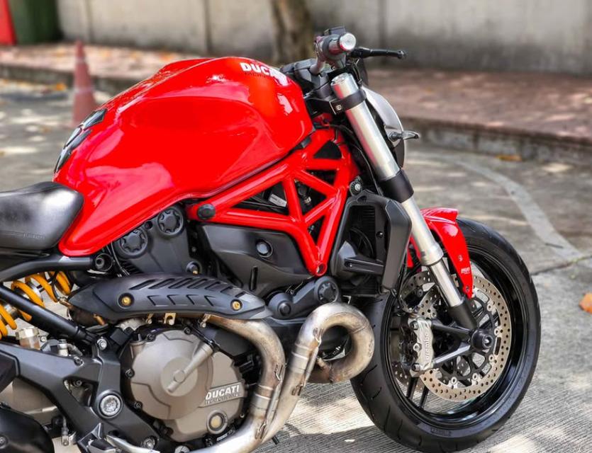 Ducati Monster 821 สภาพดี 4