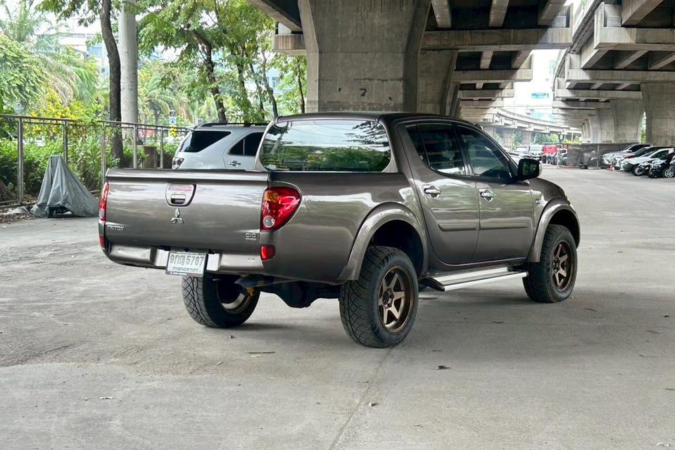 Mitsubishi Triton Double Cab 2.5 GLS Plus AT ปี 2014 รถสวย สภาพดี