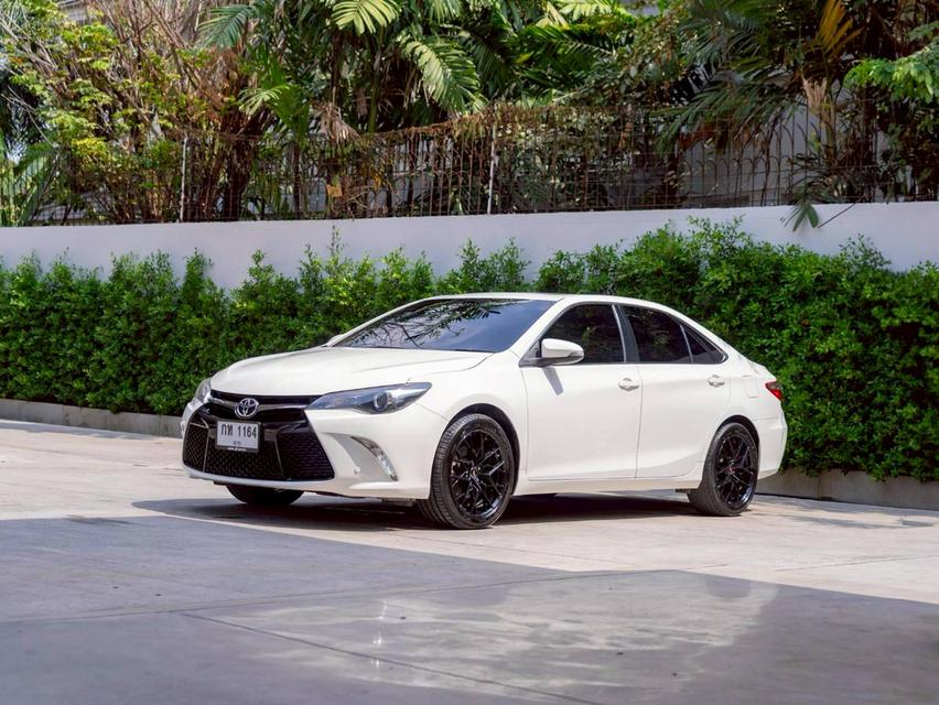 Toyota Camry 2.5G ปี15