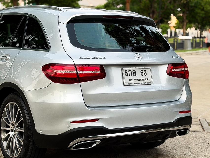 Benz GLC250d AMG Dynamic 4matic ปี 2018 Top สุด Facelift ดีเซลล้วน เจ้าของเดียว หลังคา รูปที่ 7