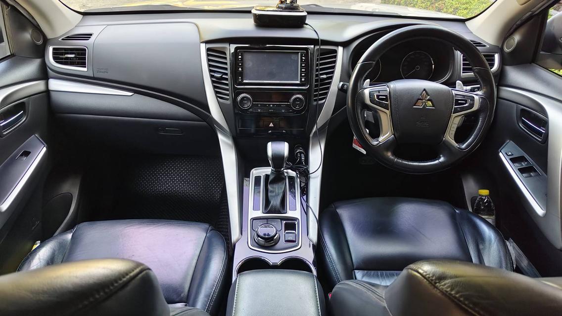 ขายรถบ้านปาเจโร่ 2015 ไมล์ 149K รูปที่ 8