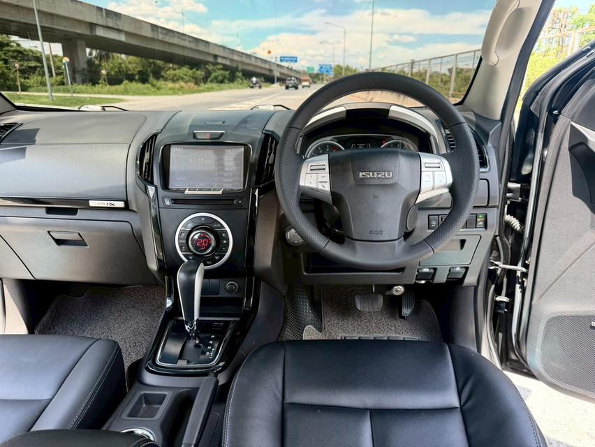Isuzu Mu-X 3.0 DVD ปี 2016 จด 2017 รูปที่ 14