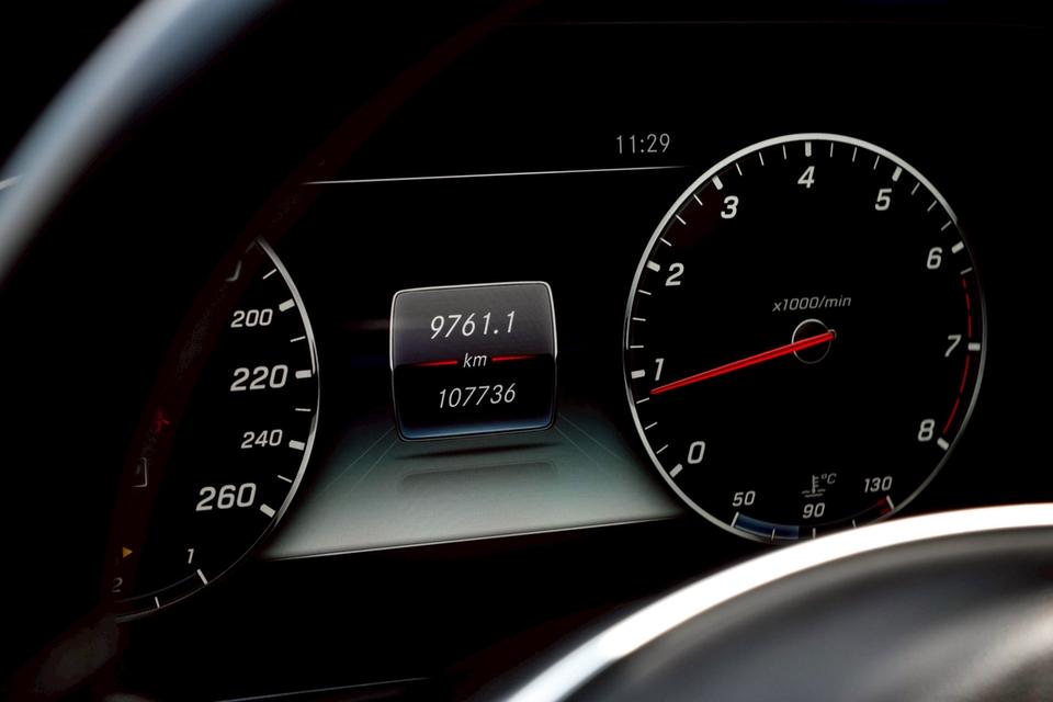 รหัสรถ CBL4774 Mercedes-Benz E300 Coupe AMG Dynamic W238 AT 2018 19