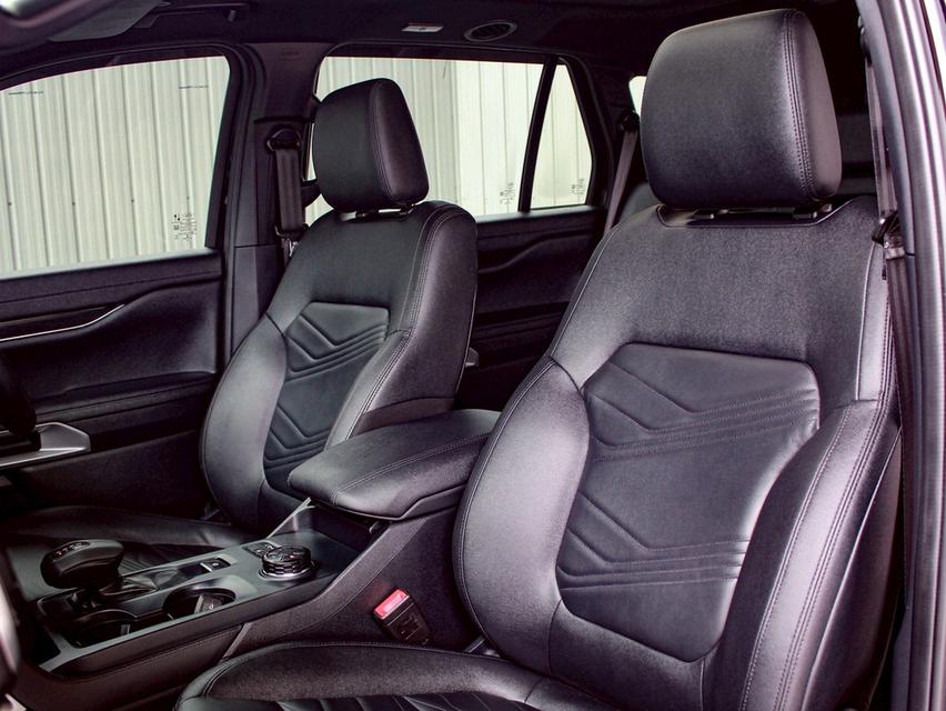 ขาย Ford Everest 2.0Bi-Turbo 4wd ปี23 13