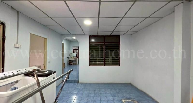 ทาวน์เฮ้าส์ บ้านชลเทพ บางพลี สมุทรปราการ ต่อเติมครบ พร้อมอยู่ ราคาถูก 10