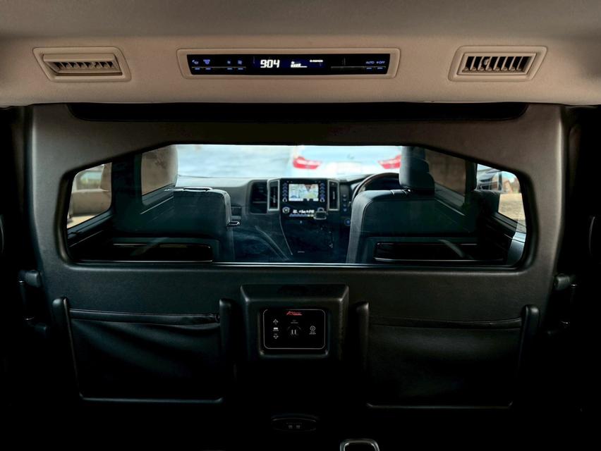 TOYOTA MAJESTY 2.8 GRANDE ปี 2020 15