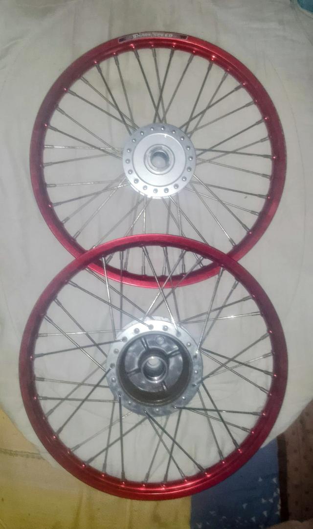 SHARK SPEED 1.2 สีแดง 3