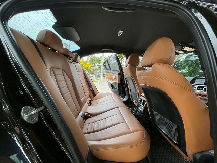 รหัสรถ AP2114 🚩 BMW 320d M SPORT G20 สีดำ ปี 2021 รถบ้าน 10