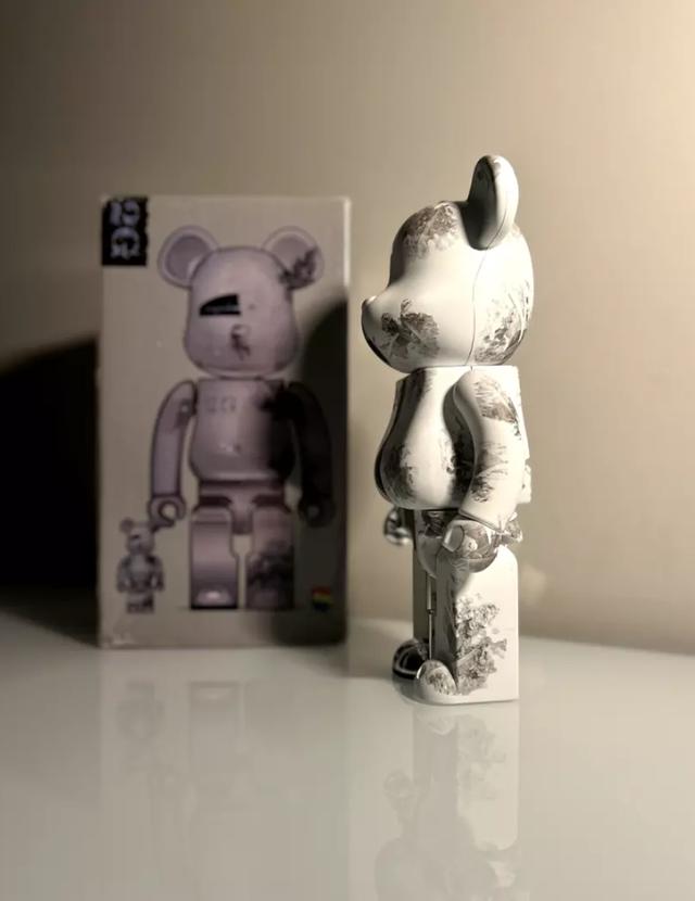 Bearbrick 400% Sorayama  4