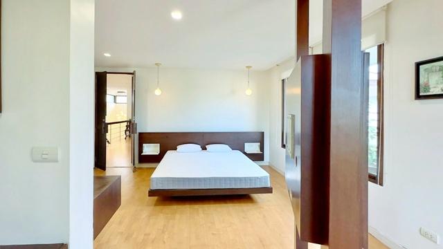 ทำเลพัฒนาการ70-76 ARLหัวหมาก 1.5 กม. 4น้ำ ใกล้ทางด่วน ประเวศ 58 ตร.วา. 230ตร.ม. เมืองทอง MRT คลองกลันตัน 1.2กม. บ้าน 2ชั 6