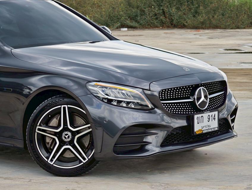 Mercedes Benz C300e AMG Sport ปี 2020  ไมล์ 8x,xxx km 8