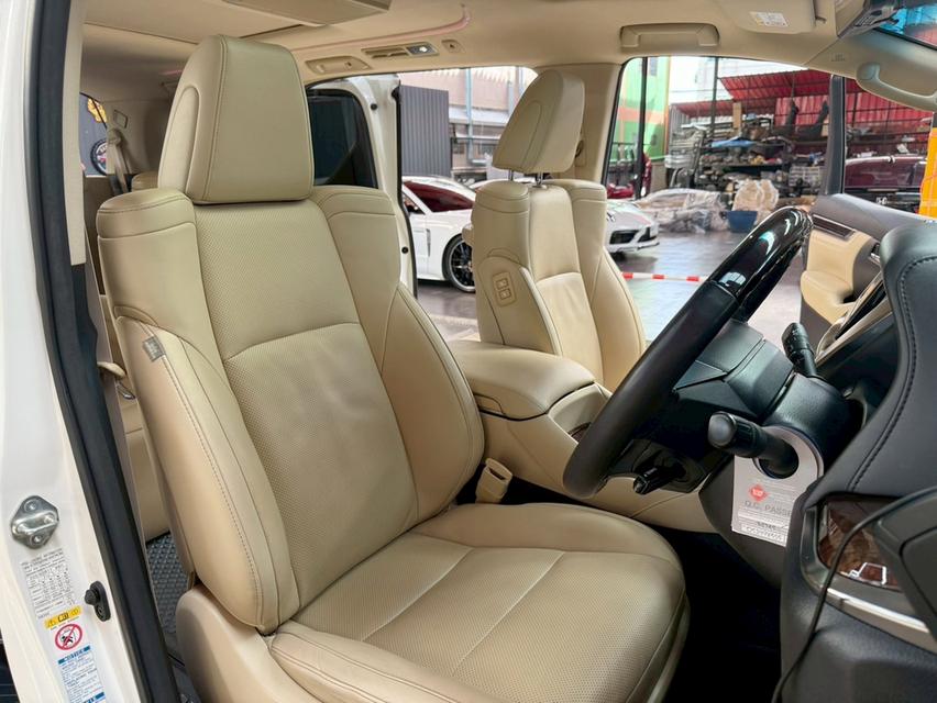 TOYOTA ALPHARD 2.5 HYBRID E-FOUR ปี2018 รถบ้านแท้ รถใช้น้อยมา 11
