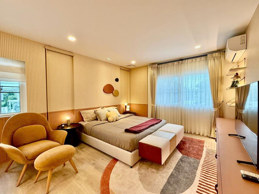 ให้เช่าด่วน! บ้านเดี่ยวหรู Villaggio (2) ศรีนครินทร์-บางนา 219 ตร.ม. 5 นอน 4 น้ำ บ้านหน้าสวน พร้อม EV Charger ใกล้ Mega บางนา 5 นาที 2