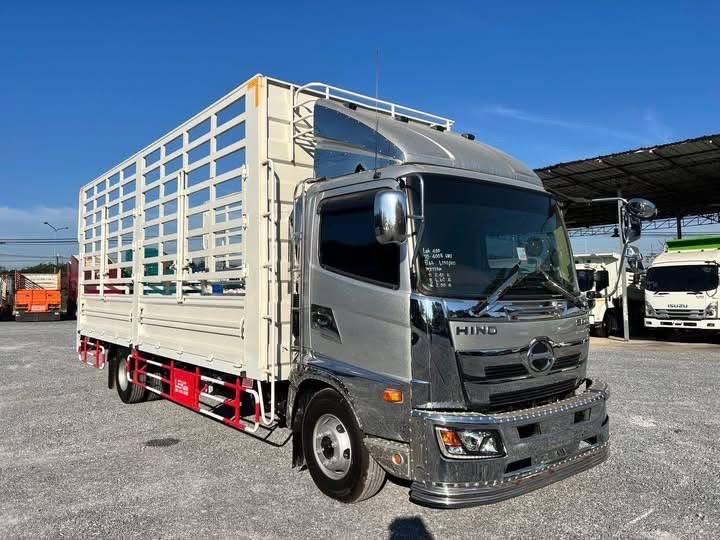 ขายรถ 6 ล้อ Hino FC9J กระบะล่อง 210 แรง ปี 66