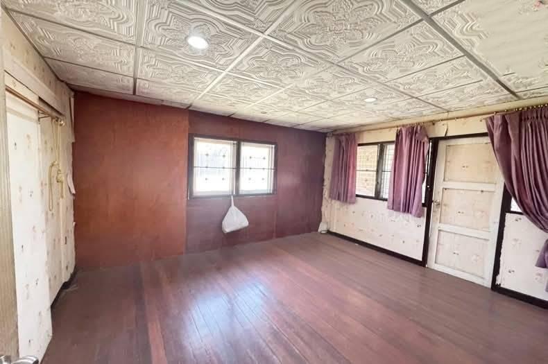 บ้านเดี่ยว 2 ชั้น (ซอยสายไหม 79) เนื้อที่ 49 ตรว. 3 ห้องนอน 2 ห้องน้ำ 4